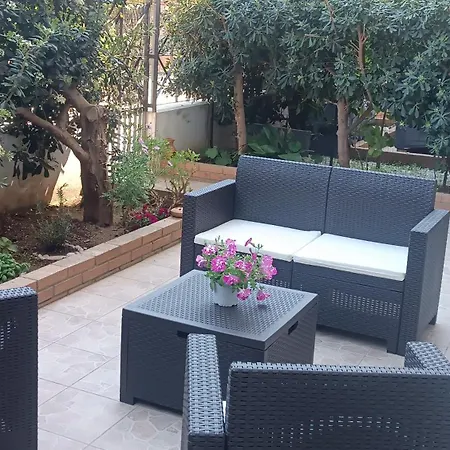 Casetta Pinetamare בית נופש טרופאה