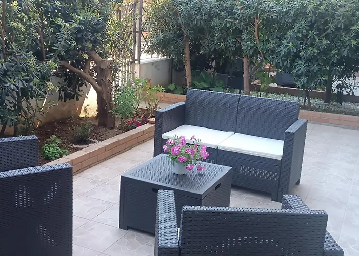 Casetta Pinetamare بيت للعطل تروبيا